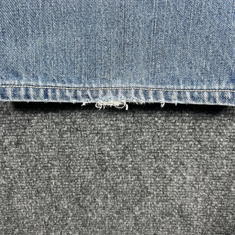 Brooks Brothers 346 Relaxed Fit Jeans Mens 38 Light Blue Denim Cotton Distressed